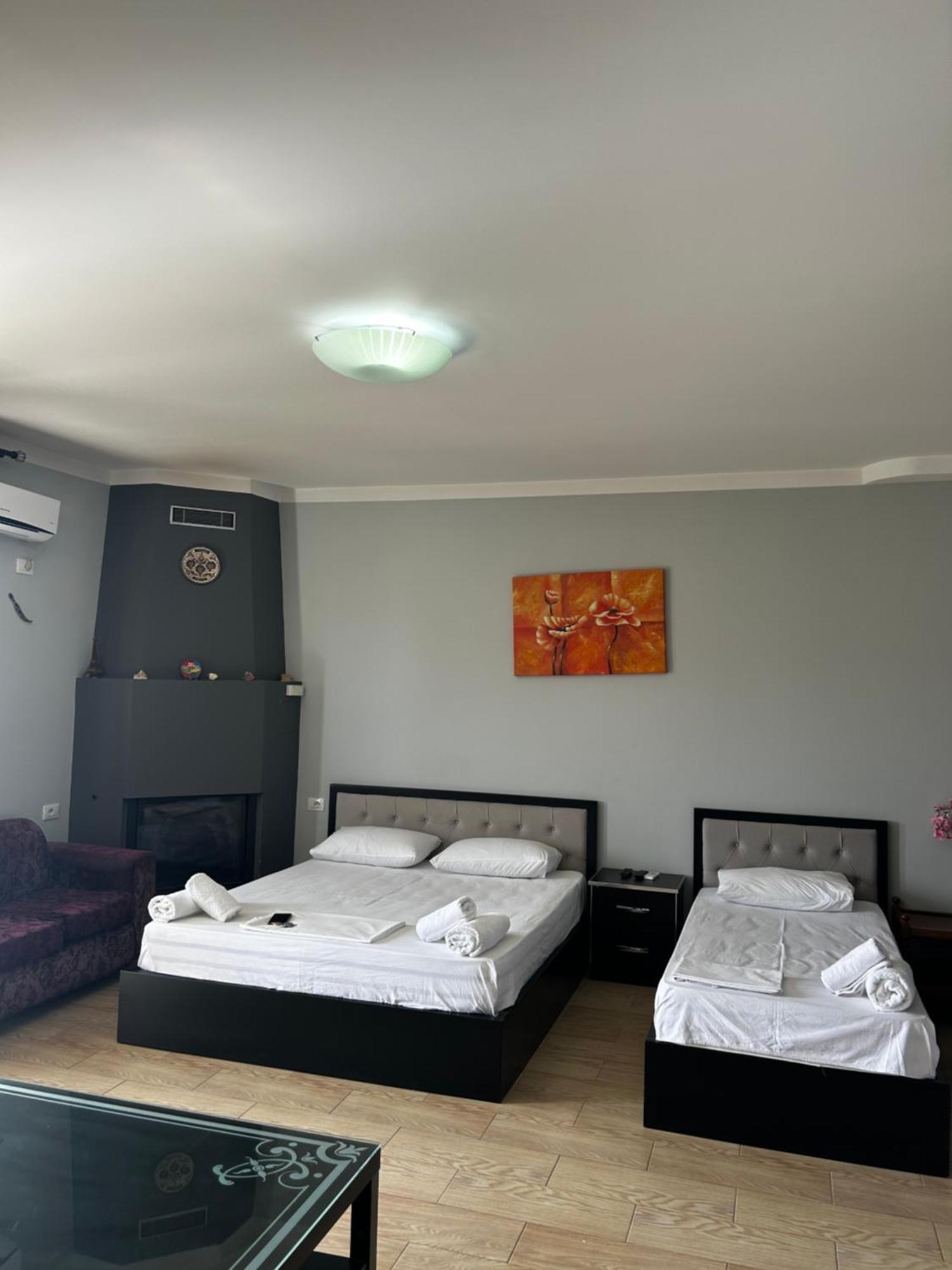 Villa Almar Sarandë Eksteriør billede
