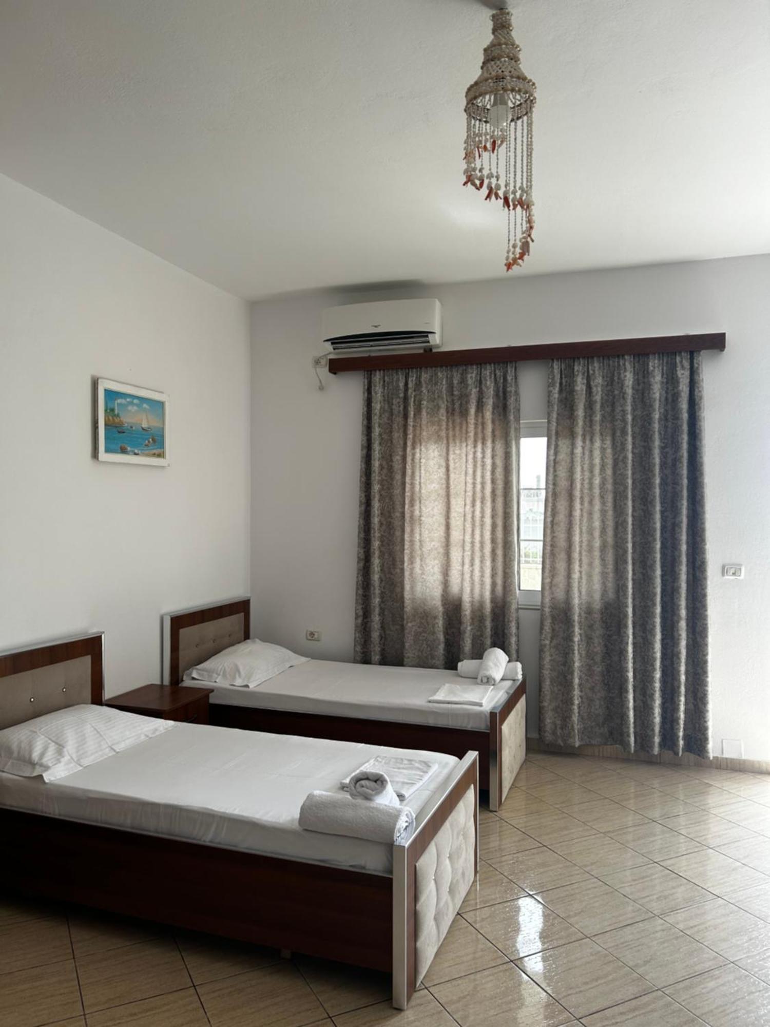 Villa Almar Sarandë Eksteriør billede