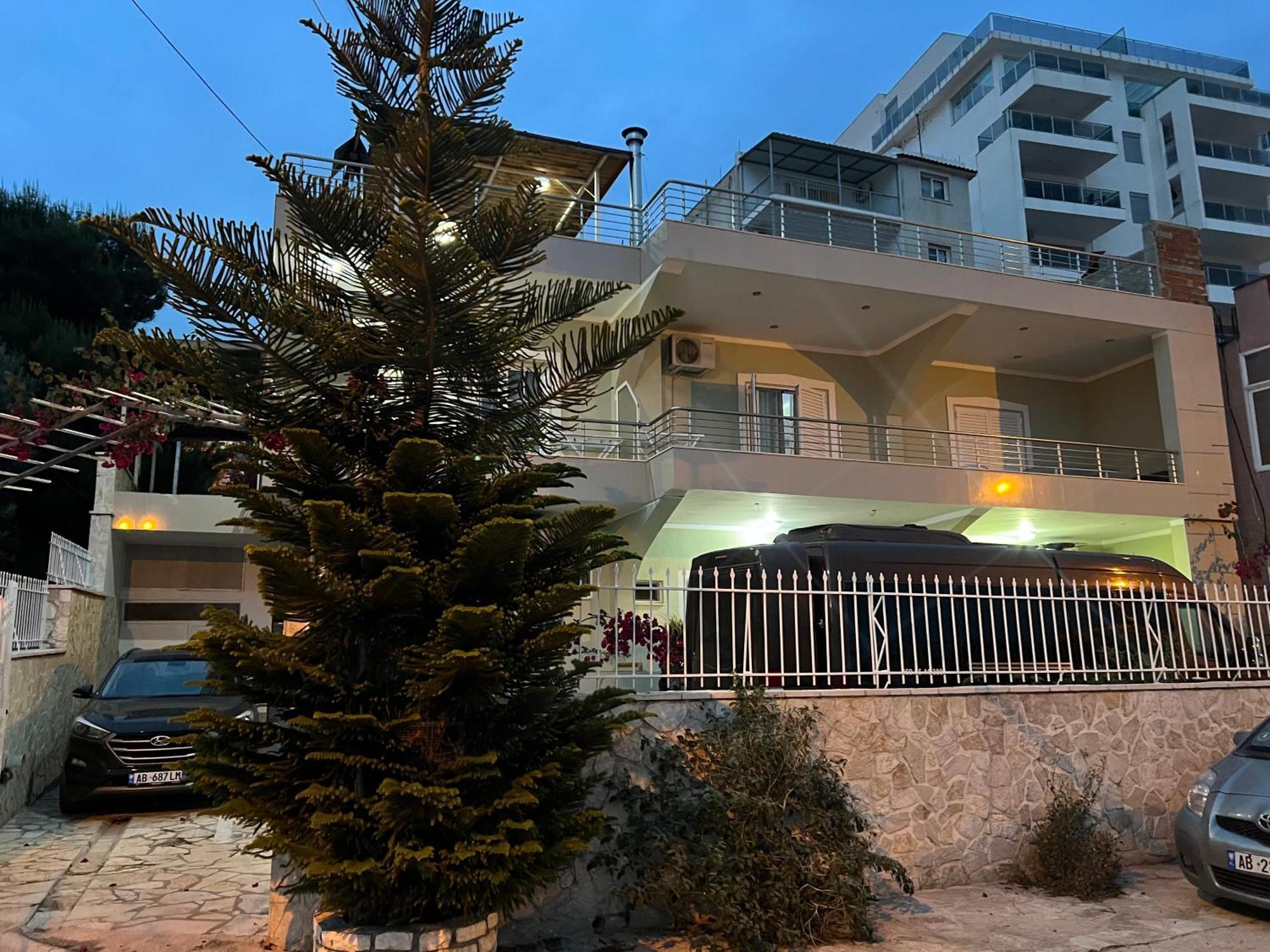 Villa Almar Sarandë Eksteriør billede
