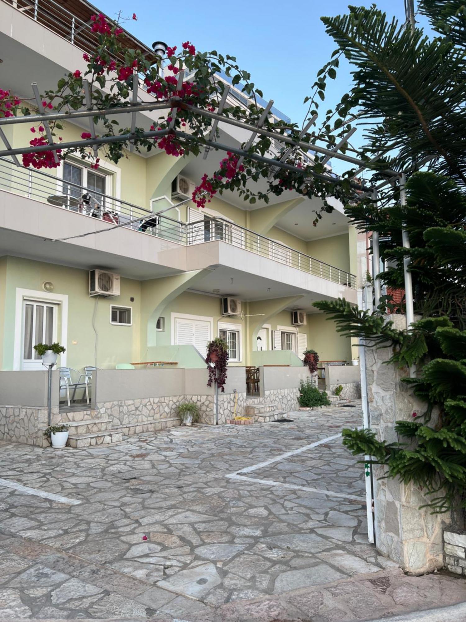 Villa Almar Sarandë Eksteriør billede